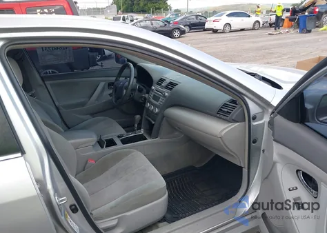 2011 Toyota Camry Le from USA, damaged, VIN 4T1BF3EK2BU176297